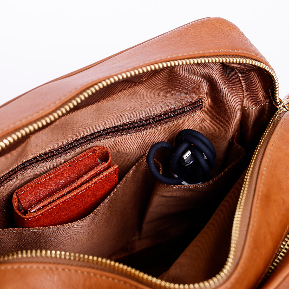 TIDY BOX 整理整頓革バッグ ショルダーバッグ Mollis