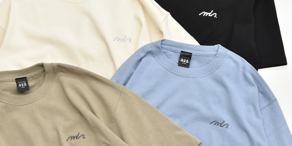 Tシャツの置き写真