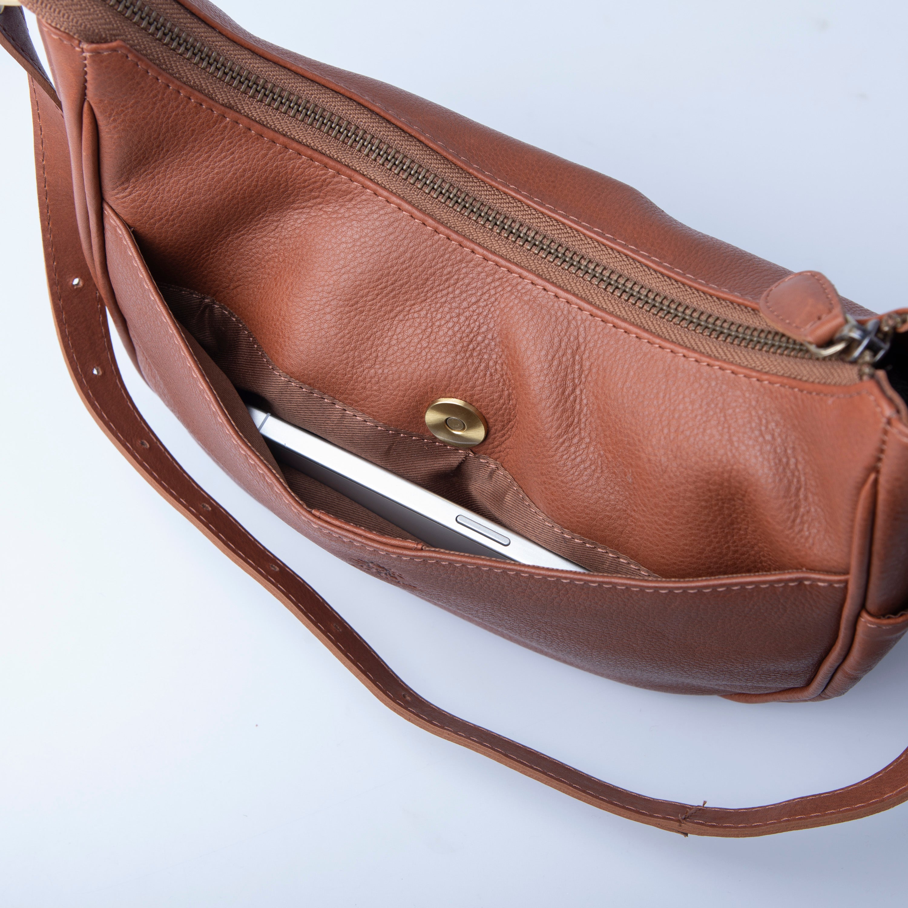 Lunelle ホーボーバッグ ショルダー Mollis