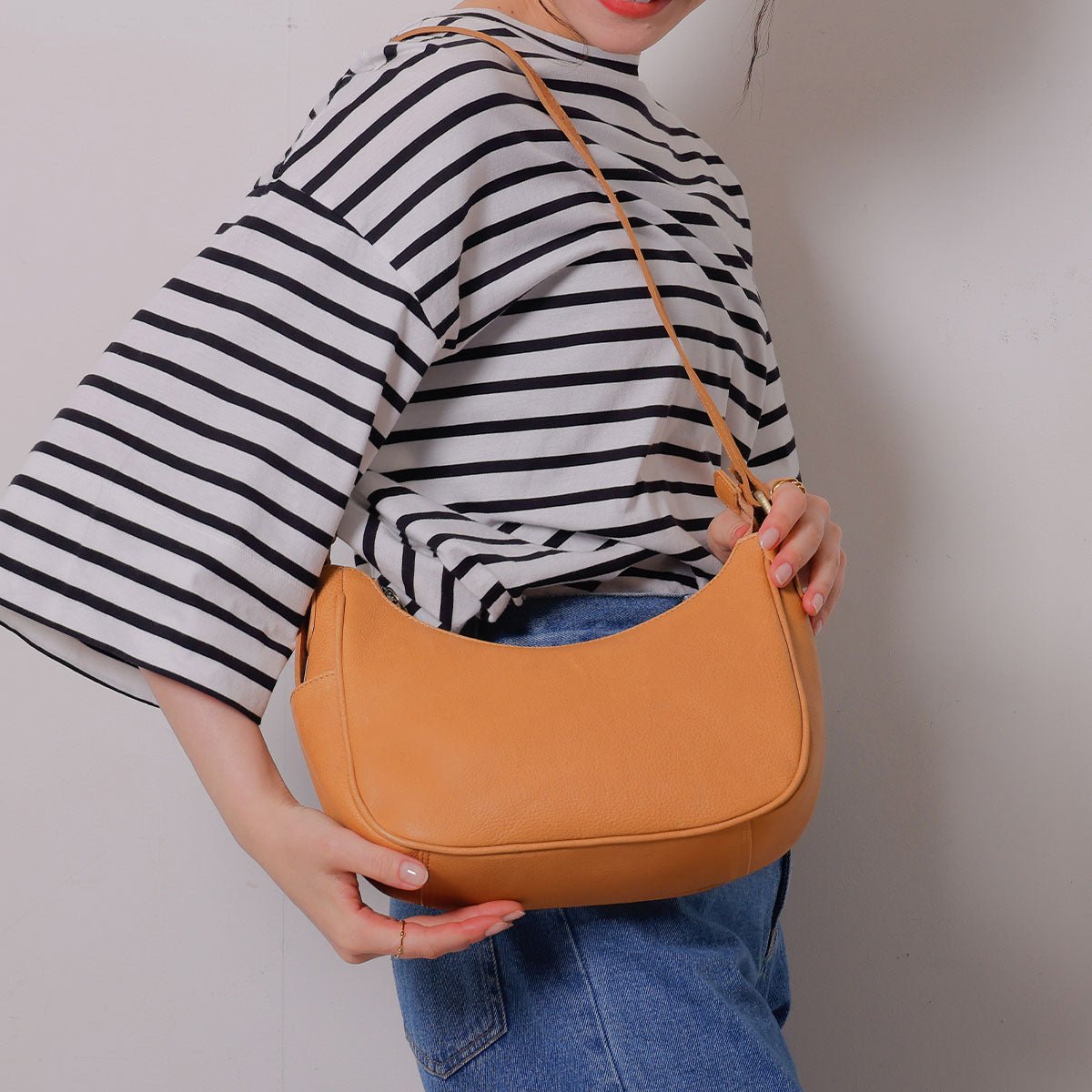 Lunelle ホーボーバッグ ショルダー Mollis