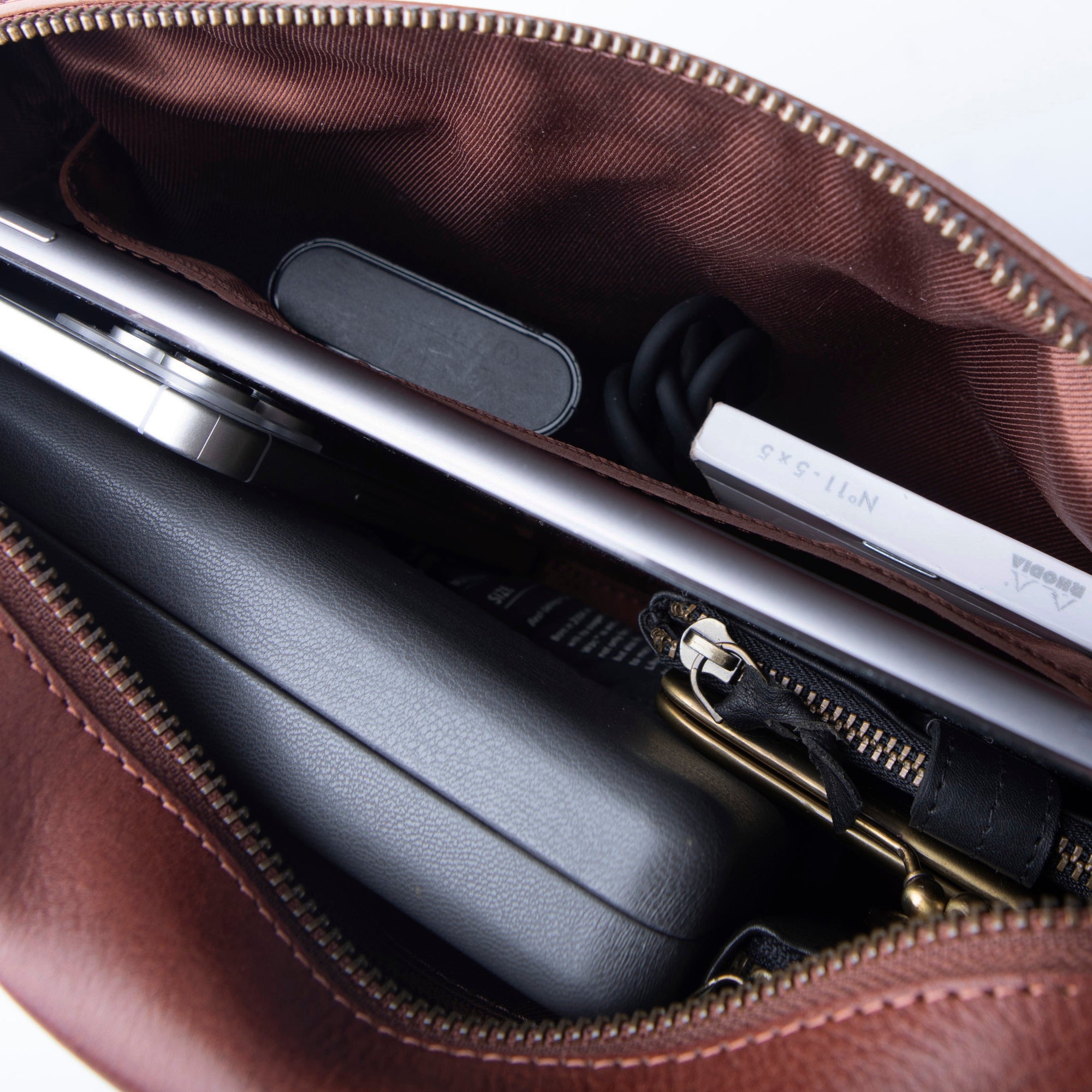 Virano mini ショルダーバッグ Mサイズ 斜めがけ Volta