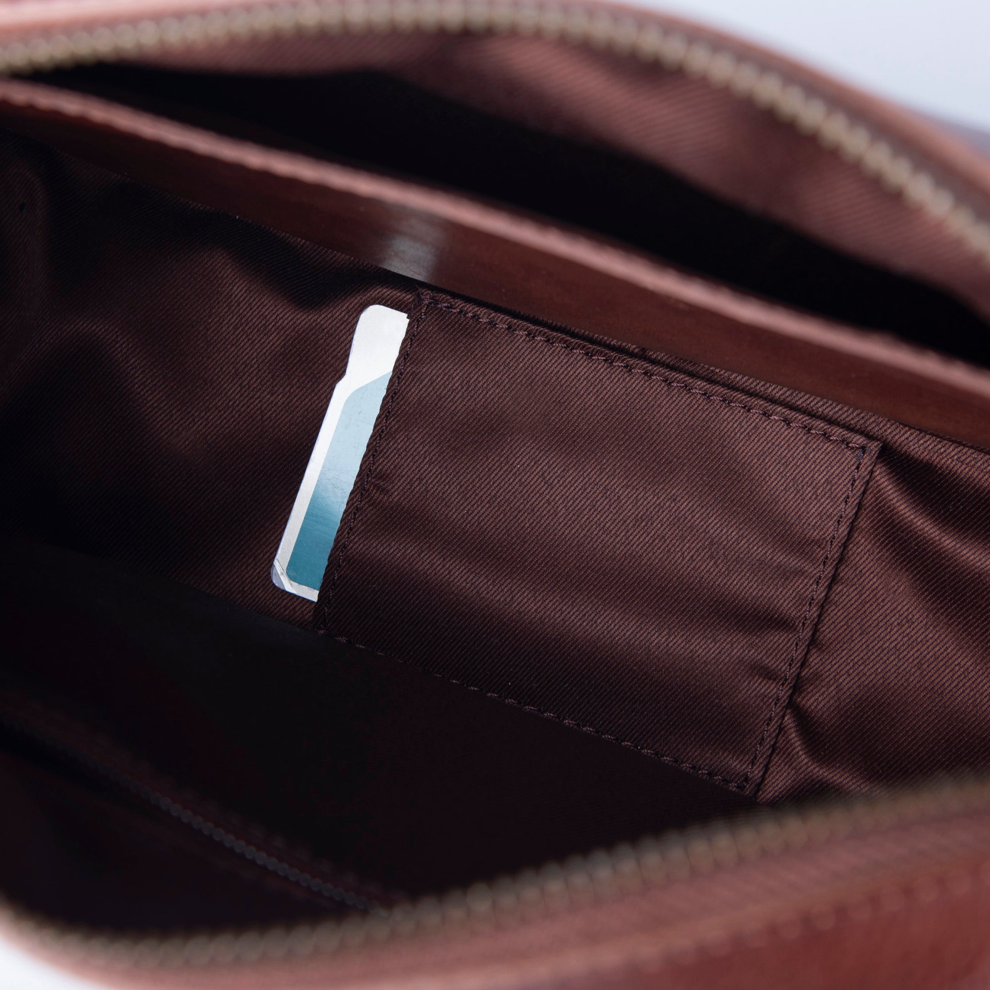 Virano mini ショルダーバッグ Mサイズ 斜めがけ Volta