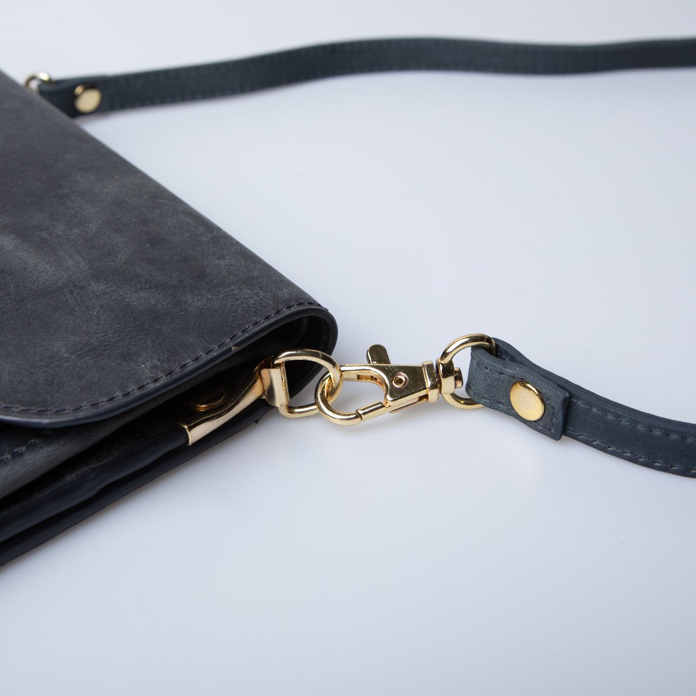 ストラップの取り付け場所