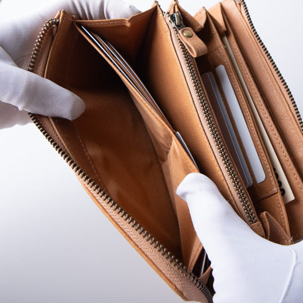 L字ファスナー長財布内部ポケット