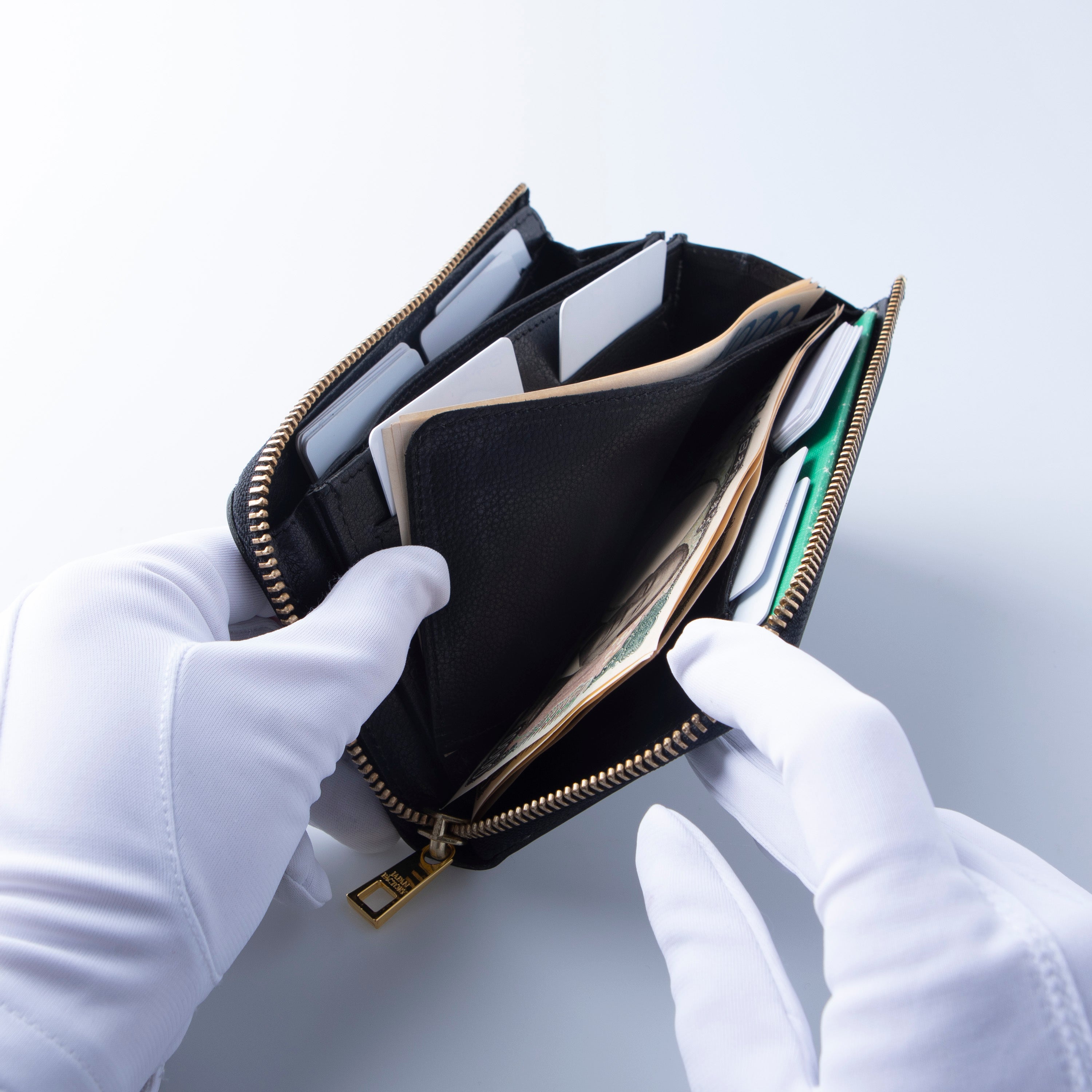 ホワイトワックス TIDY2.0 小さい長財布 栃木レザー L字ファスナー MANO