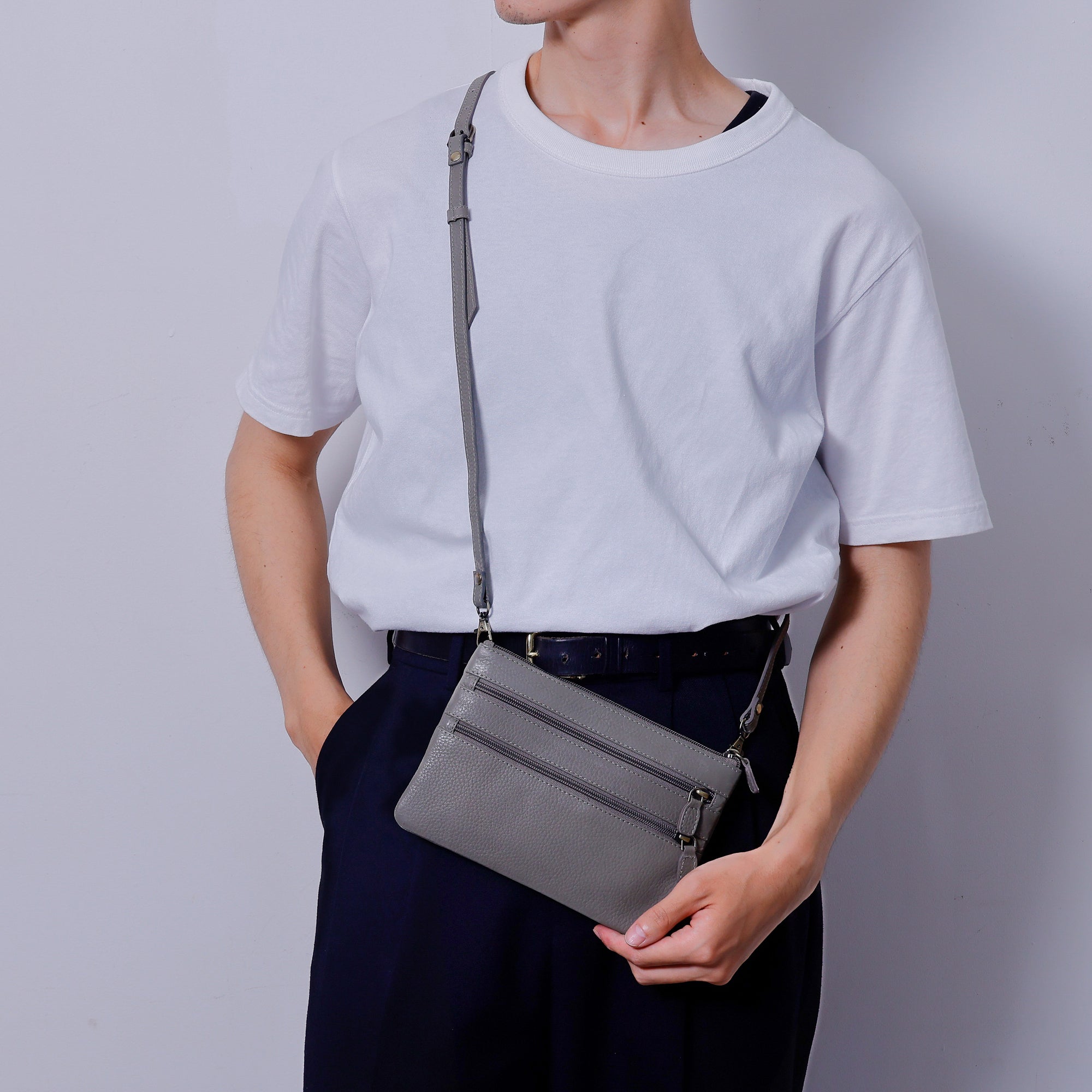 YUTAKURA ショルダーバッグ エンボスレザー Emmel