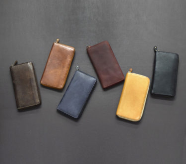 革財布のエイジング特集。7カラー別で見る色合いの変化