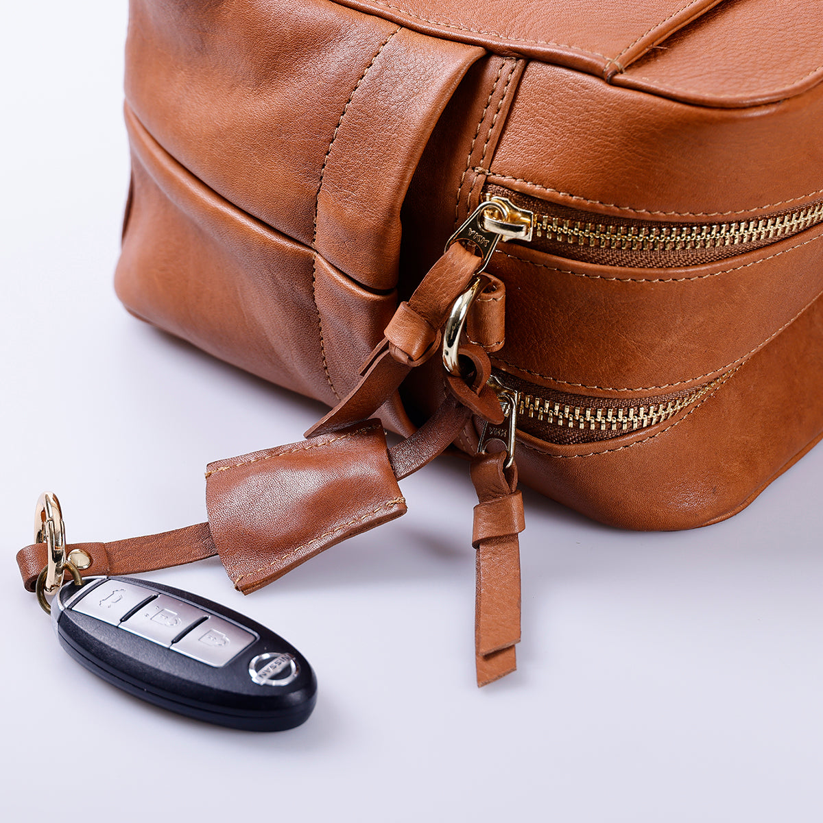 TIDY BOX 整理整頓革バッグ ショルダーバッグ Mollis