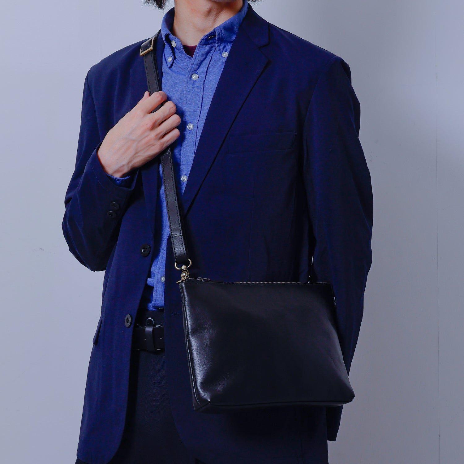 Medio ショルダーバッグ 斜めがけ Hallelujah