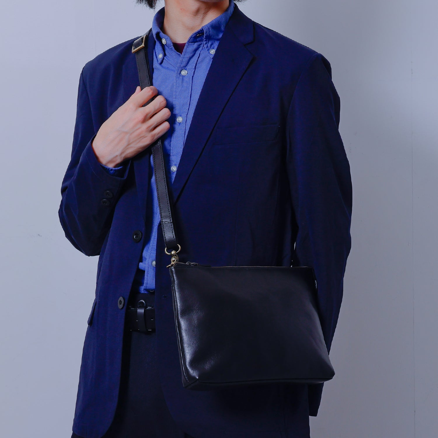 Medio ショルダーバッグ 斜めがけ Hallelujah