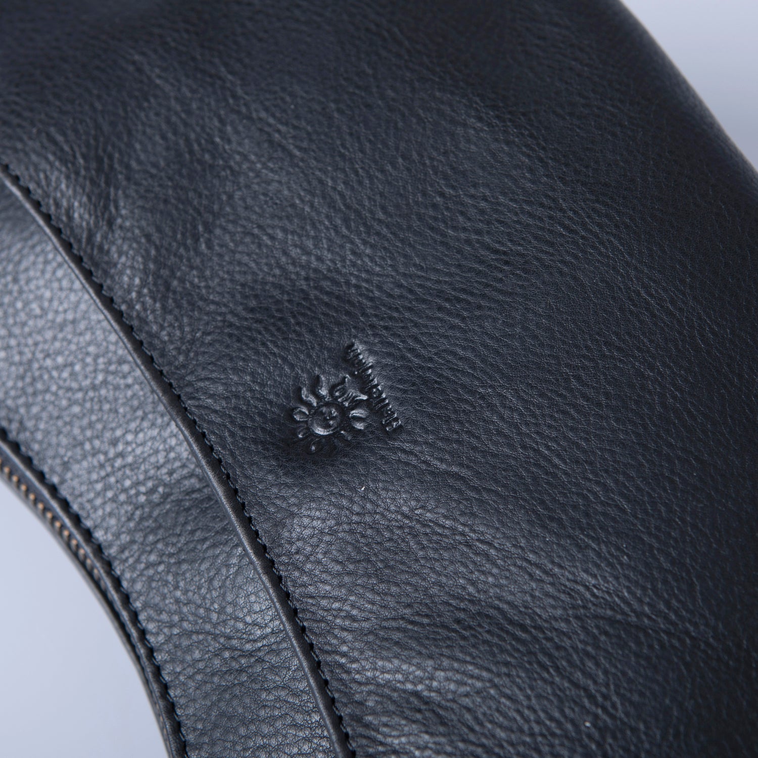 Lunelle ホーボーバッグ ショルダー Mollis