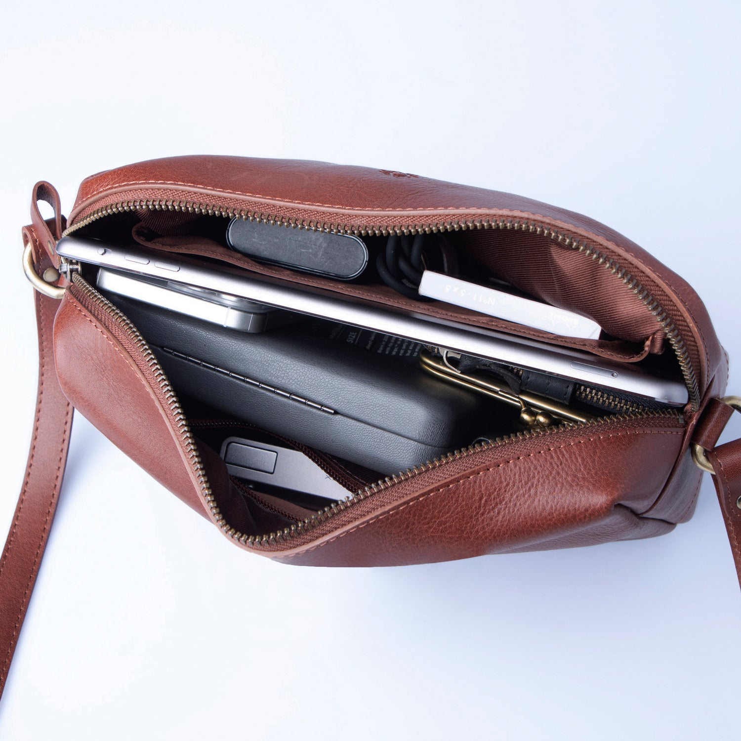 Virano mini ショルダーバッグ Mサイズ 斜めがけ Volta