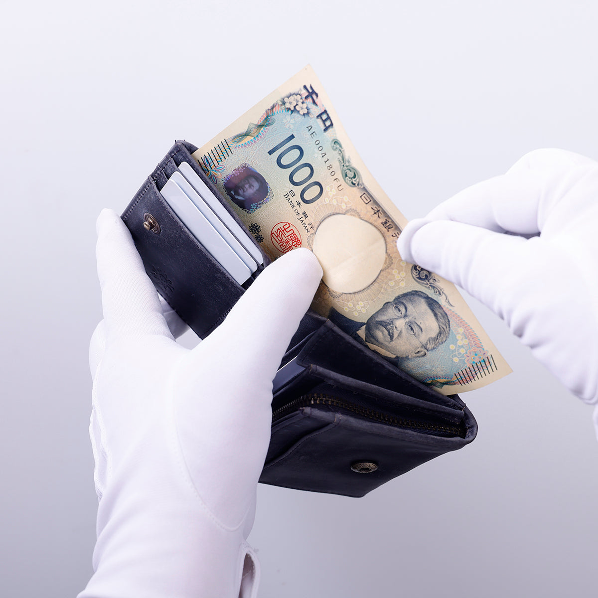 二つ折り財布 FOLIO2.0 財布 コンパクト Hallelujah