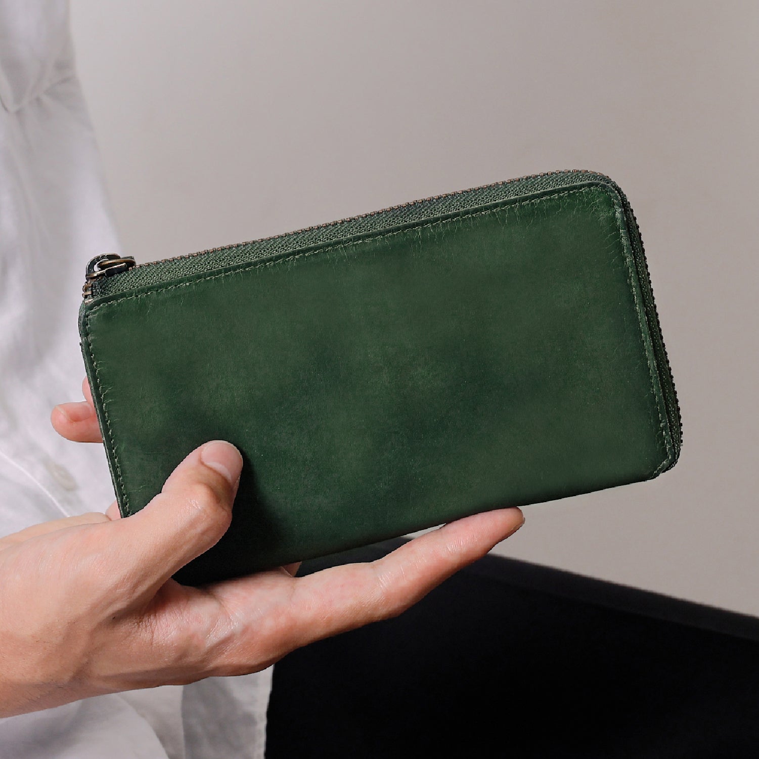 小さい長財布「TIDY2.0」L字ファスナー 長財布 Hallelujah