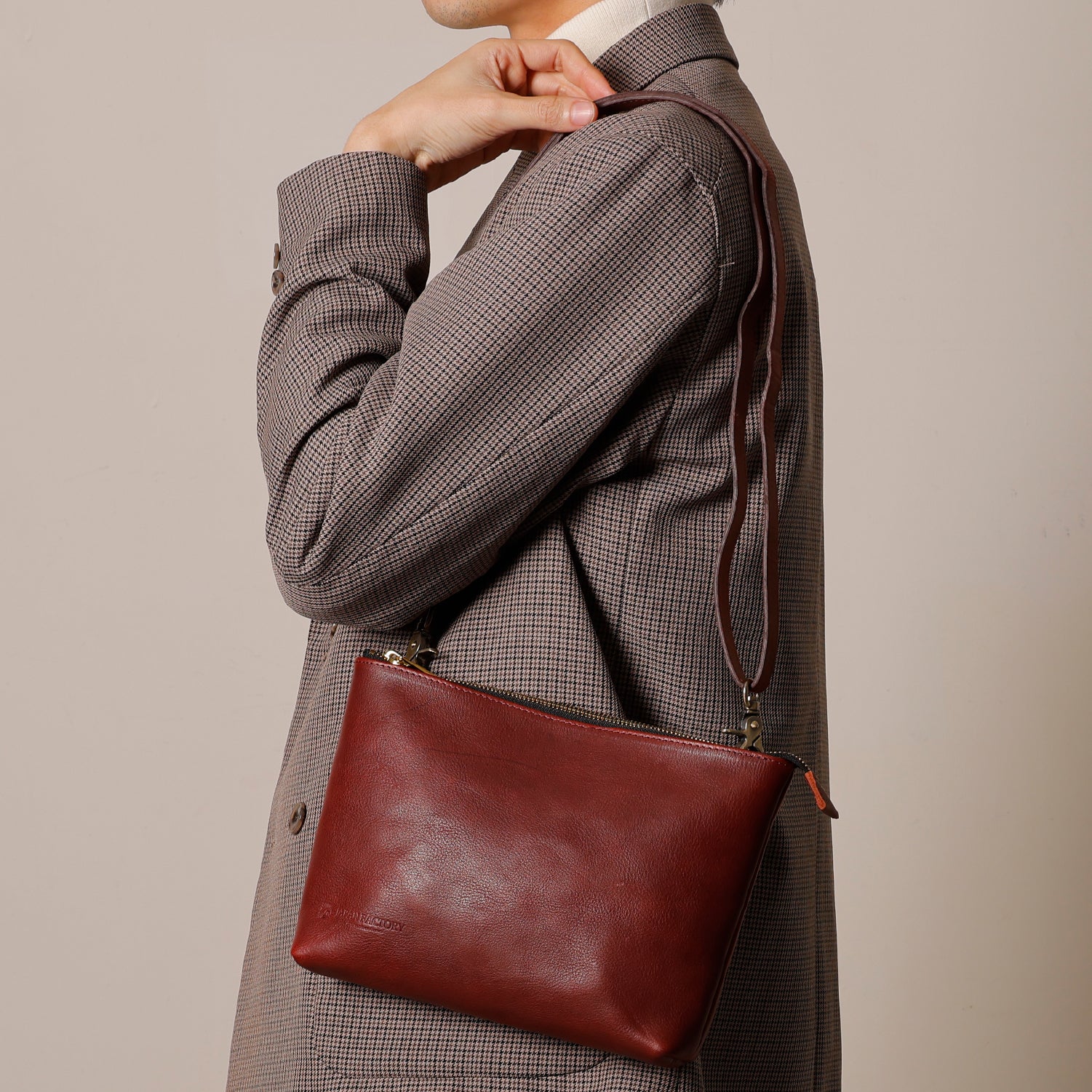 Partet サコッシュ 栃木レザー バッグ MANO