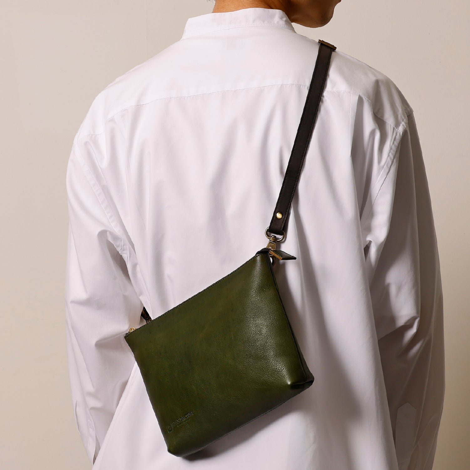 Partet サコッシュ 栃木レザー バッグ MANO