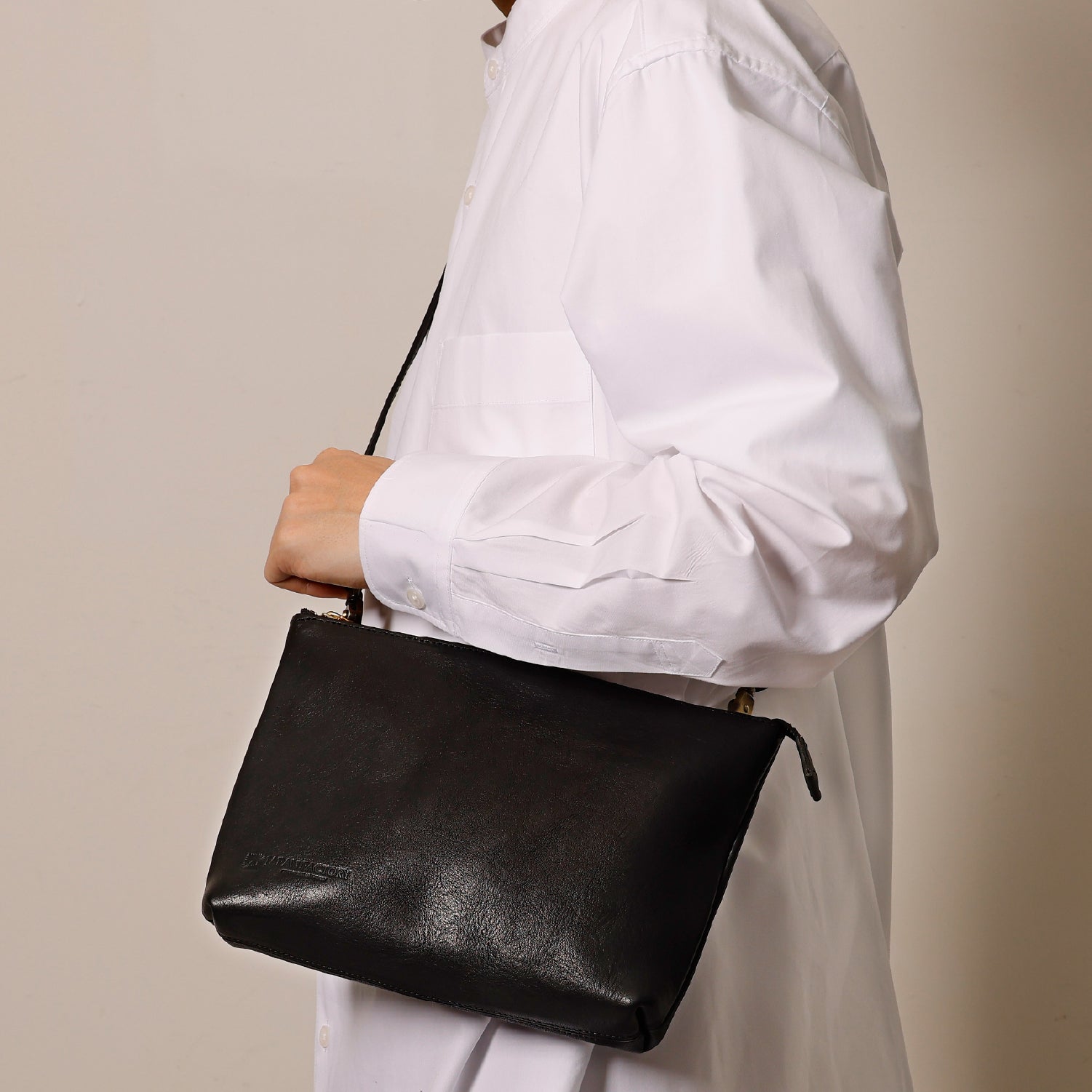 Partet サコッシュ 栃木レザー バッグ MANO