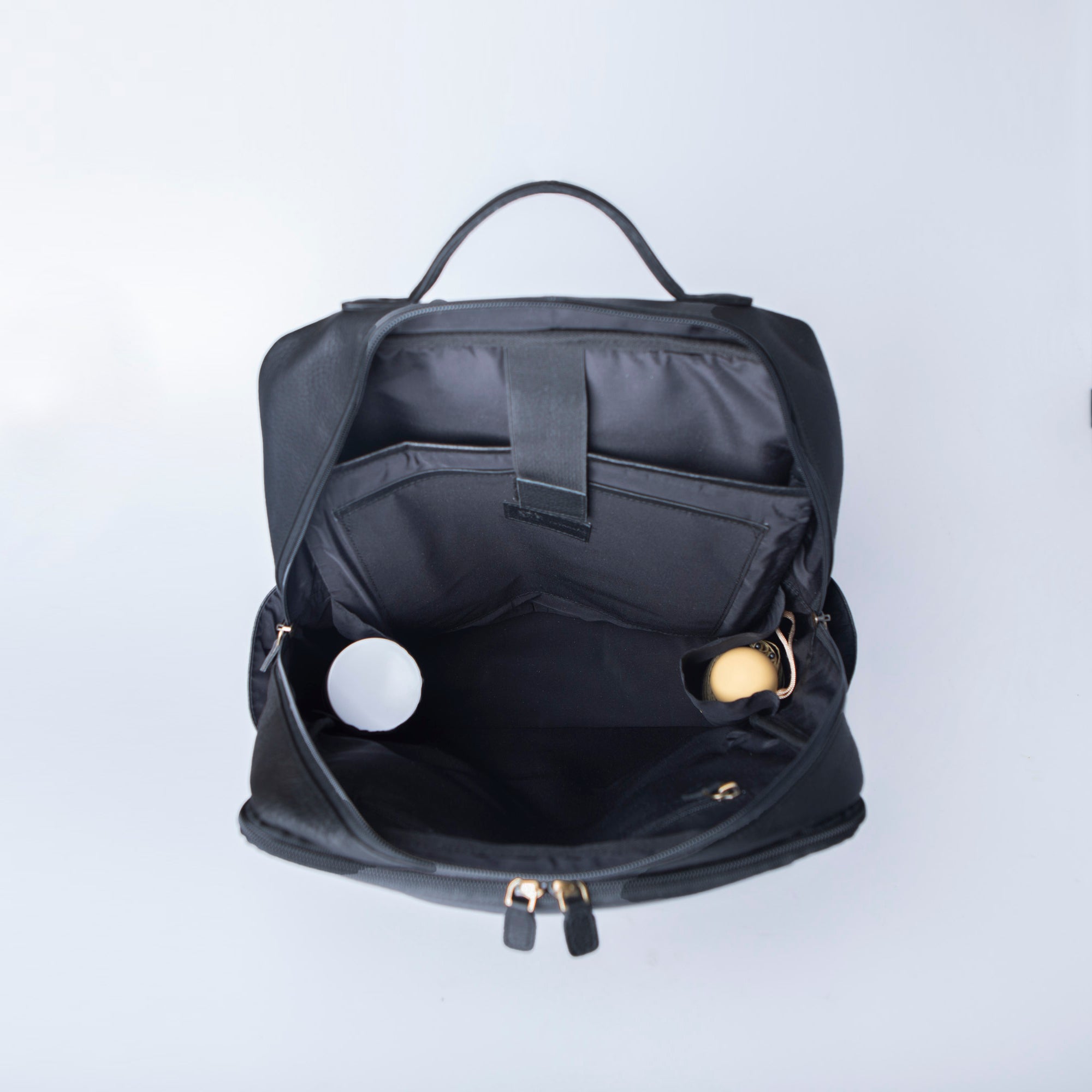 YUTAKURA BP+ リュック エンボスレザー Emmel